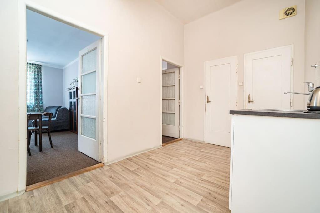 Flat In -503- Lejlighed Prag